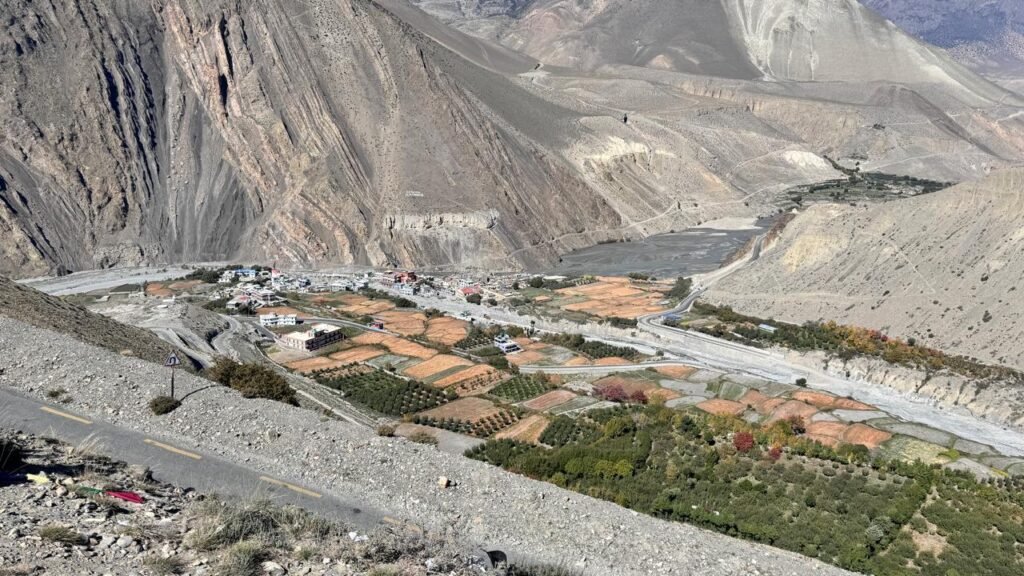 upper mustang trek