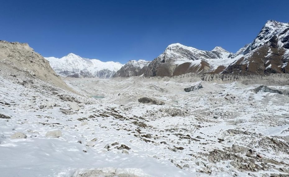 chola pass Everest base camp