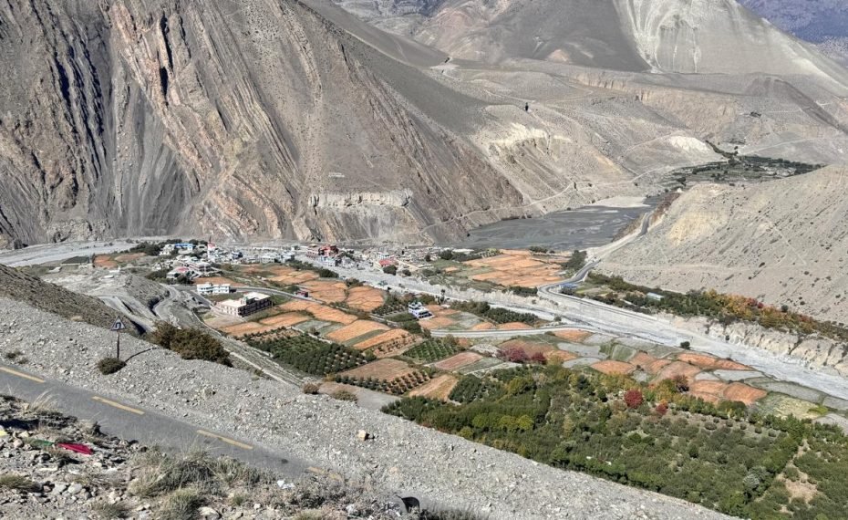 upper mustang trek